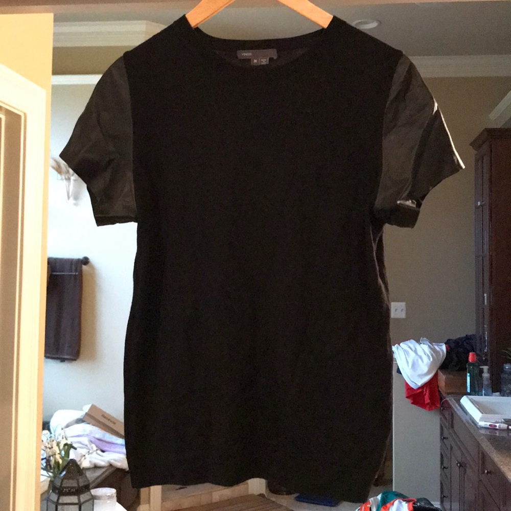 Vince cotton top with leather sleeves